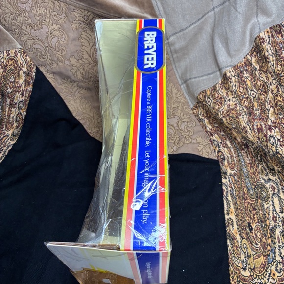 Breyer 703595 Riddle Passing Through Time Phase 3 Damaged Box - Picture 7 of 9